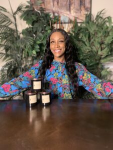 black-owned businesses Aura Candle Co.