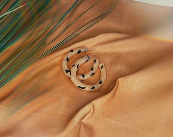 black-owned business handmade earrings and jewelry on etsy Hello Eana