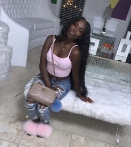 black-owned clothing and accessories business Simply Beautiful Boutique