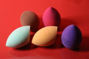 black-owned business Boujee By Rach Cosmeticsblack-owned business Boujee By Rach Cosmetics