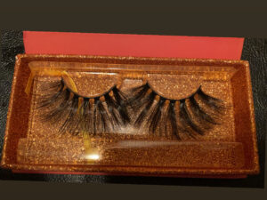 Royal Lashes black-owned businessRoyal Lashes black-owned business