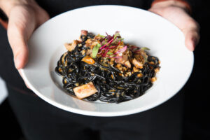 black-owned business Vinatería